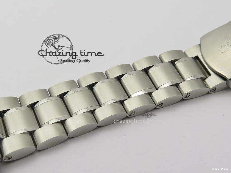 0206 Modern Speedmaster Apollo XVII Gray Dial On SS Bracelet Manual Winding Chrono Movement 8223